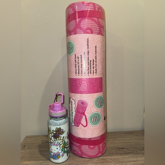 Hello Kitty Exercise Mat and Hello Kitty Mermaid Water Bottle - Picture 2 of 4